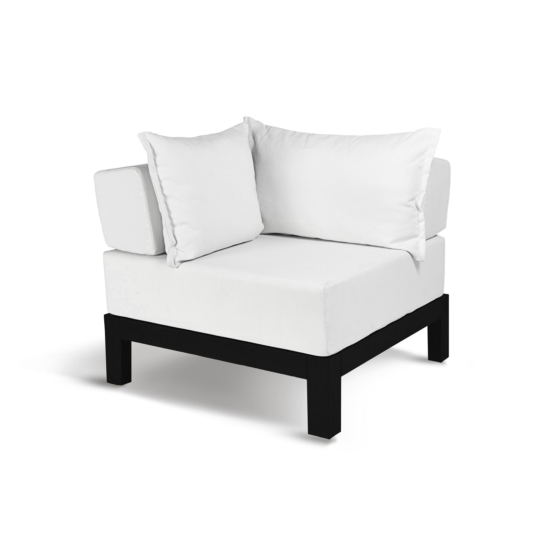 Le canapé dextérieur en aluminium noir Vivere │ BLANC de Humble Nature est doté dun cadre élégant en aluminium noir avec des coussins blancs et deux grands oreillers. Son design minimaliste comprend un dossier à angle droit, conçu pour une durabilité toute lannée avec un tissu toutes saisons.