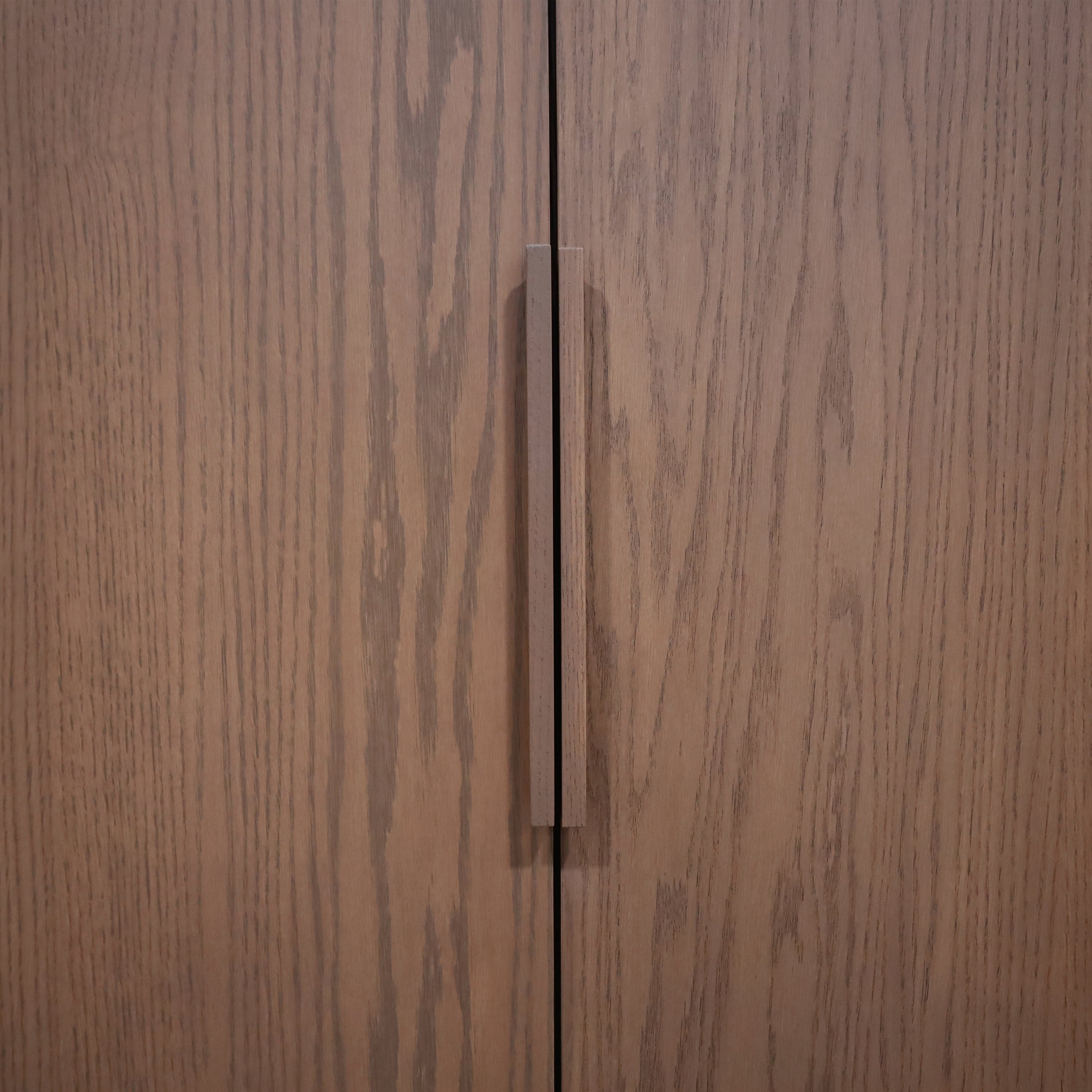 Gros plan sur une porte d&