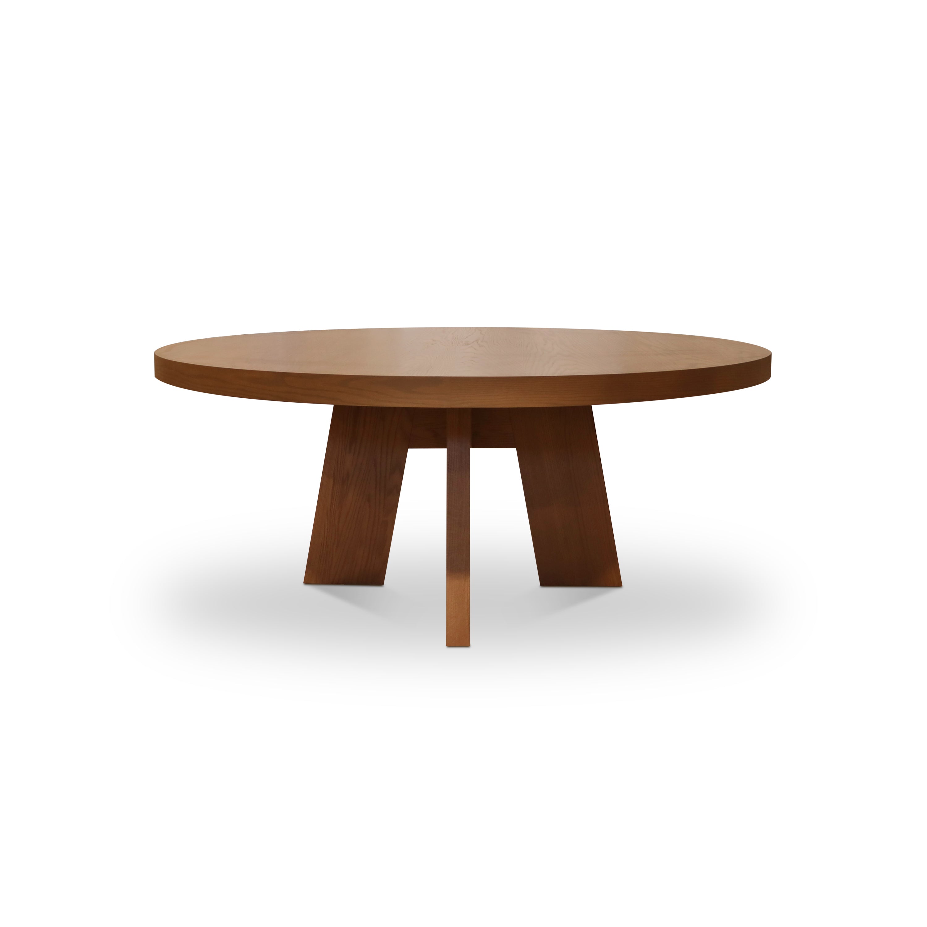 Origin round dining table 48 Saddle Humble Nature