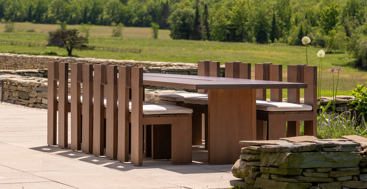 Outdoor dining table | Les Ensembliers