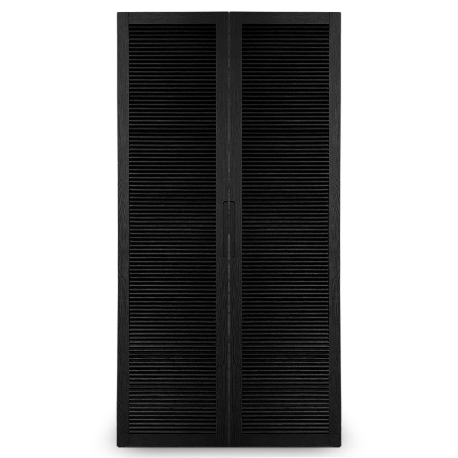 Le Cabinet double fini Onyx, Porte persienne de Humble Nature, est un grand cabinet noir haut de gamme à deux portes et au design minimaliste. Il est doté de poignées verticales centrales et de lattes horizontales sur toute la façade pour plus de texture et de profondeur.