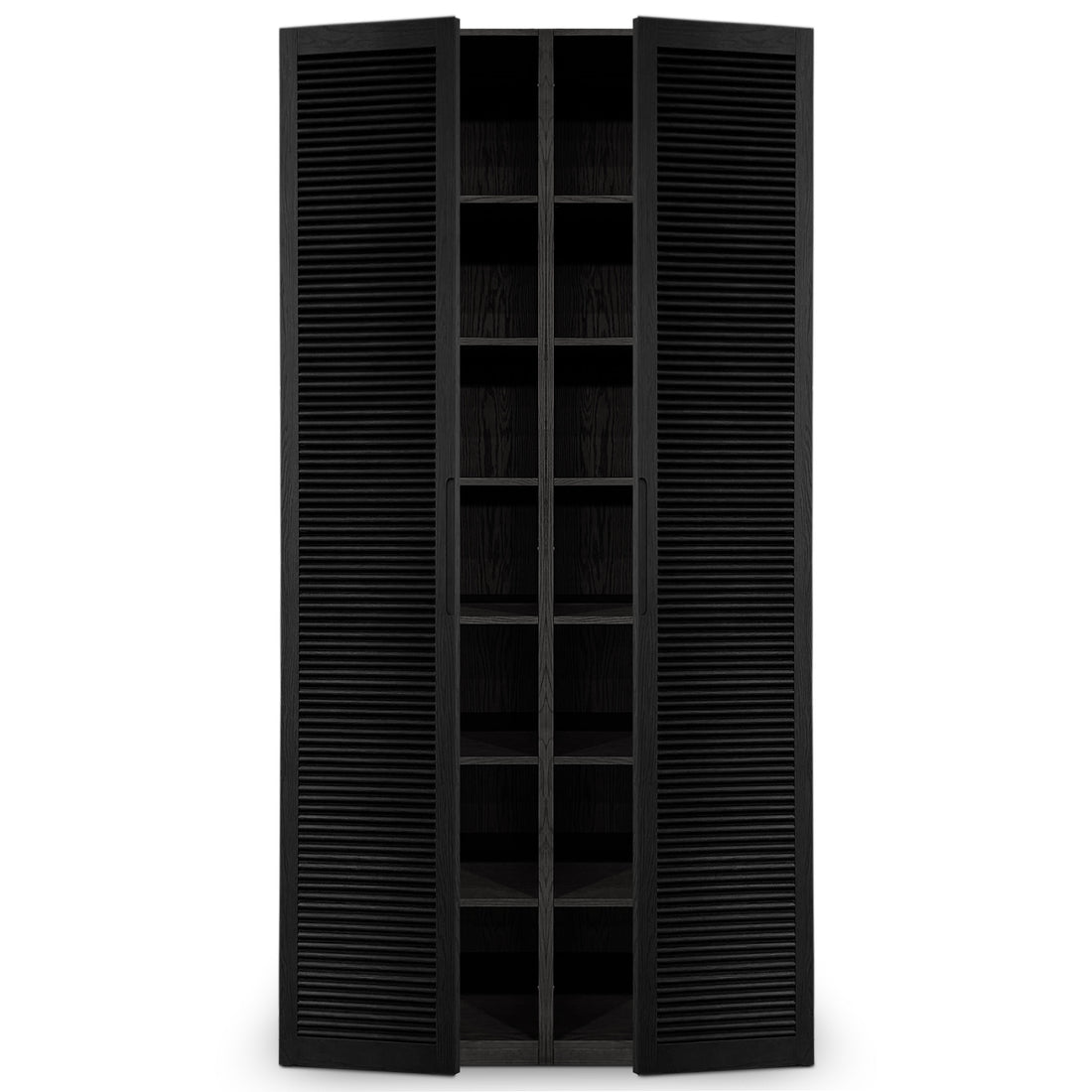 Larmoire double fini Onyx | Porte persienne de Humble Nature présente un design à persiennes haut, moderne et minimaliste en noir avec des portes doubles légèrement ouvertes révélant plusieurs étagères intérieures pour un grand espace de rangement. Découvrez lélégance discrète de cette pièce haut de gamme.