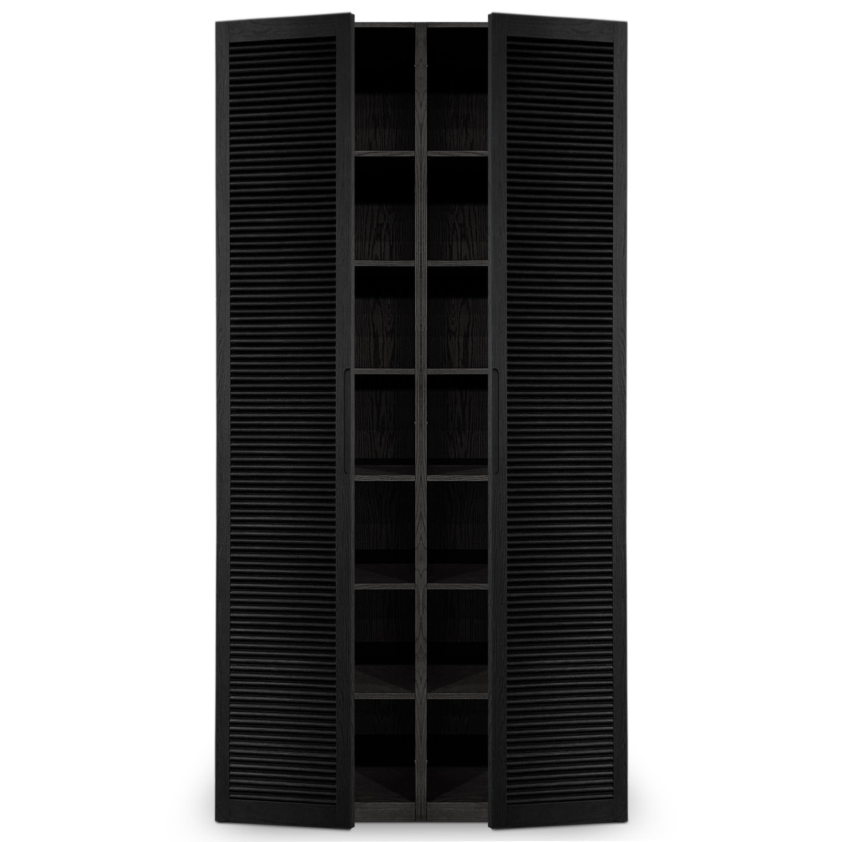 Larmoire double fini Onyx | Porte persienne de Humble Nature présente un design à persiennes haut, moderne et minimaliste en noir avec des portes doubles légèrement ouvertes révélant plusieurs étagères intérieures pour un grand espace de rangement. Découvrez lélégance discrète de cette pièce haut de gamme.