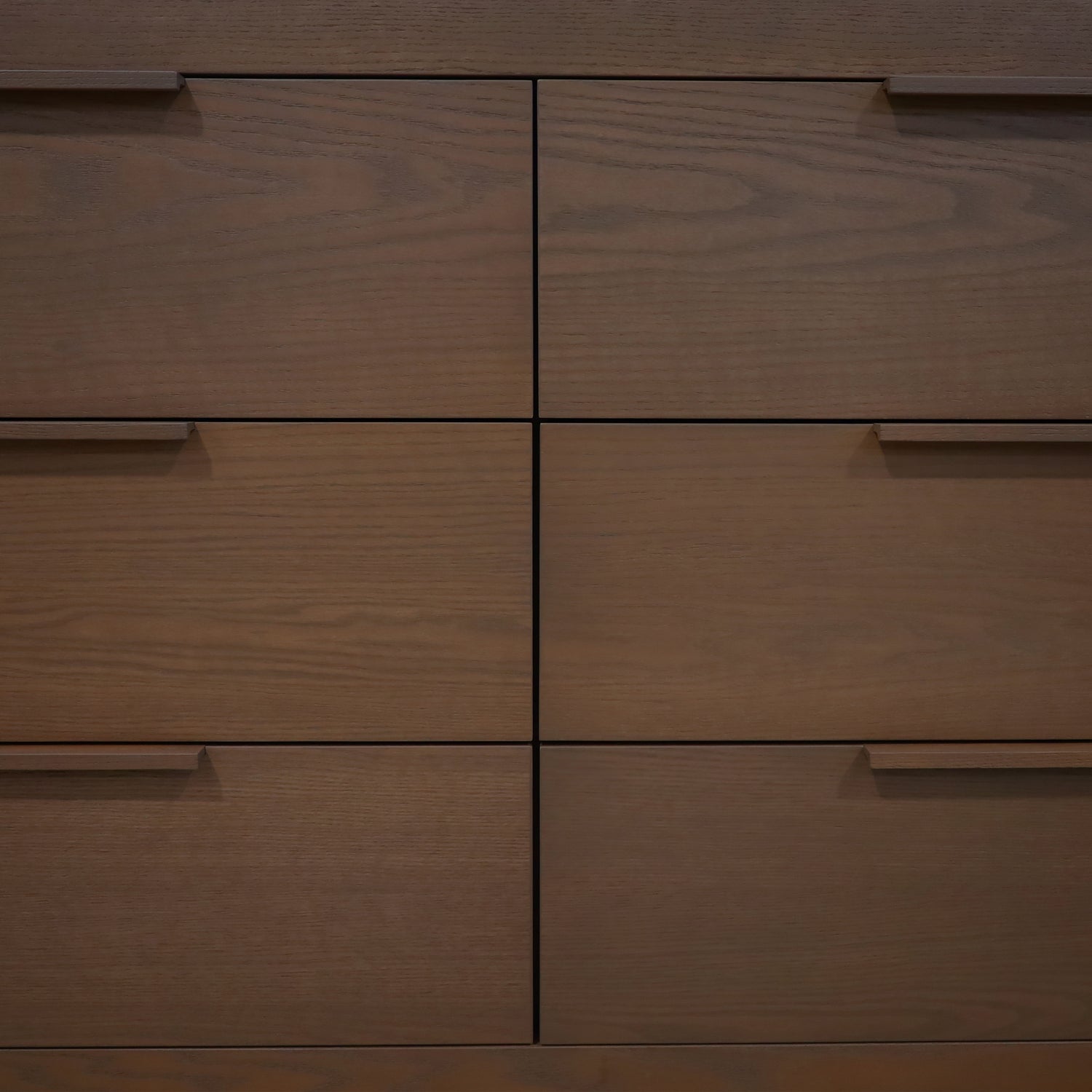 Cabinet dresser | PECAN