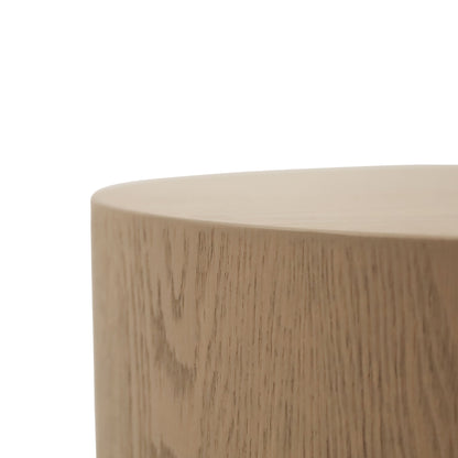 Round plinth side table 16 | Authentik