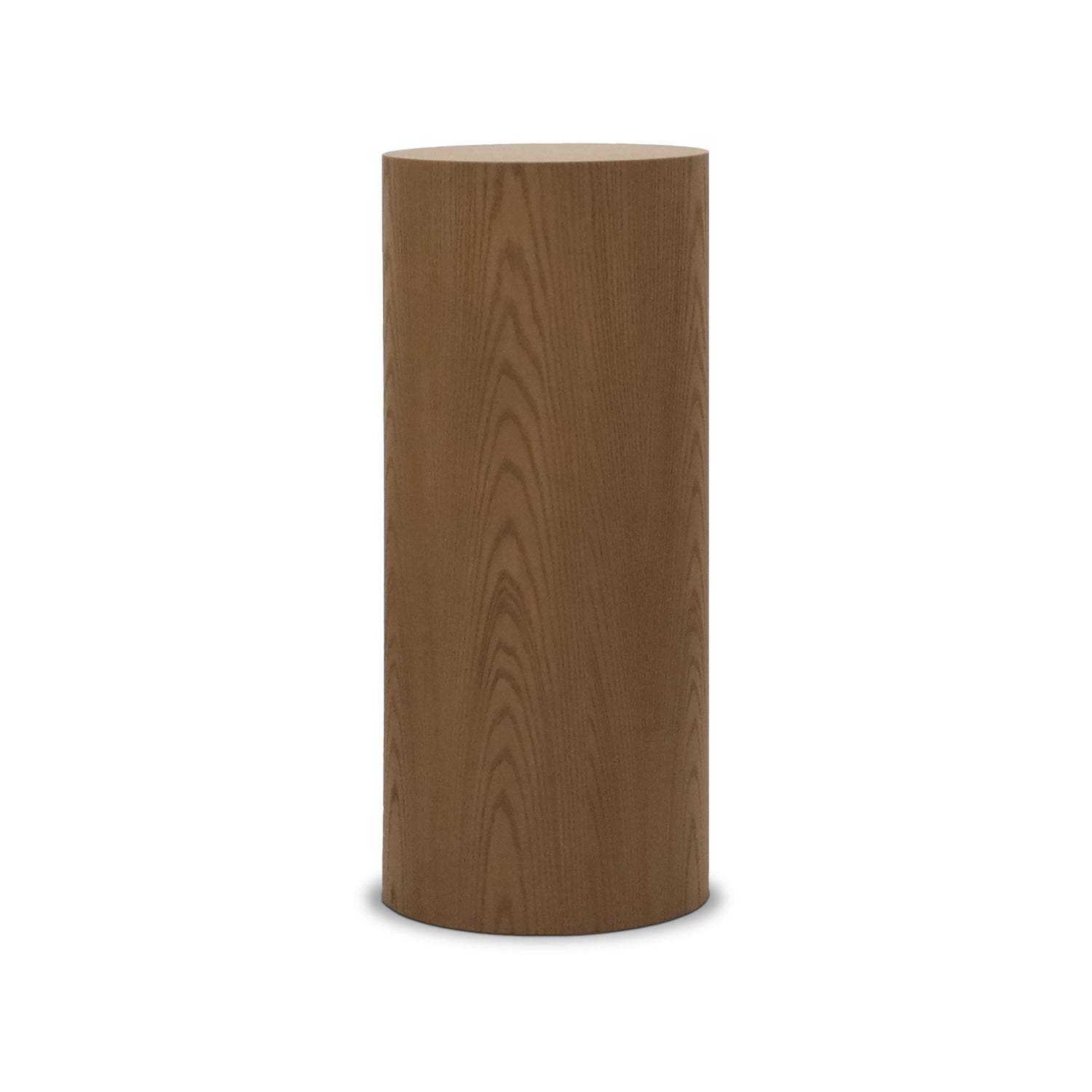 Round plinth side table 41 | Saddle