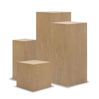 Square plinth side table 16 | Authentik