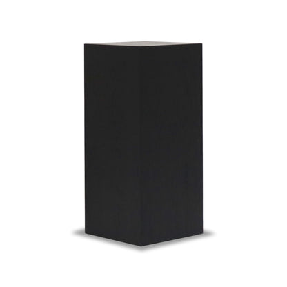 Square plinth side table 41 | Onyx