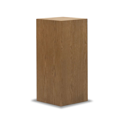 Square plinth side table 41 | Saddle