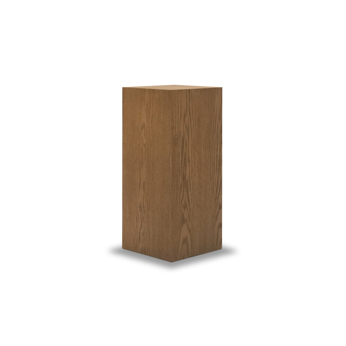 Square plinth side table 28 | Saddle