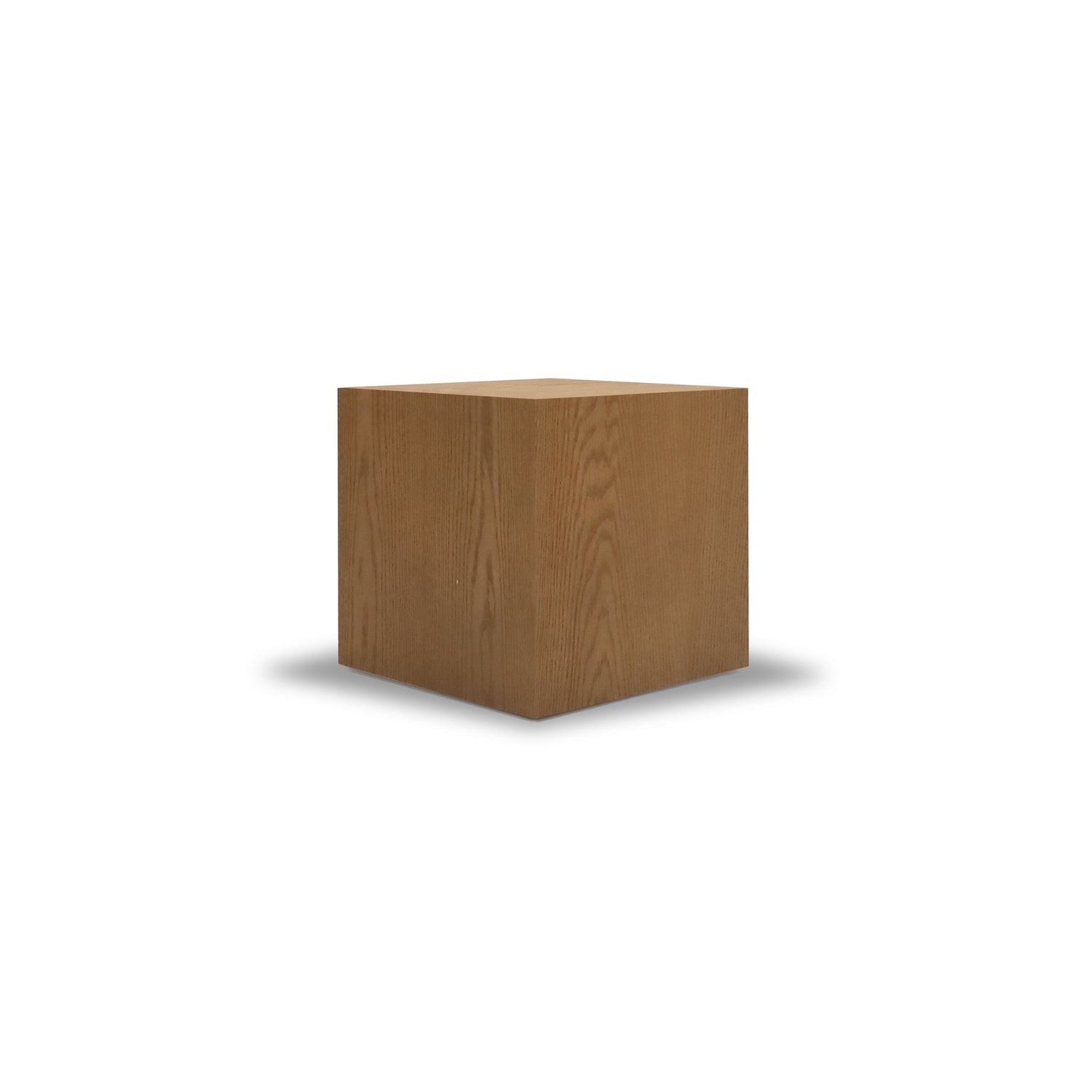 Square plinth side table 16 | Saddle