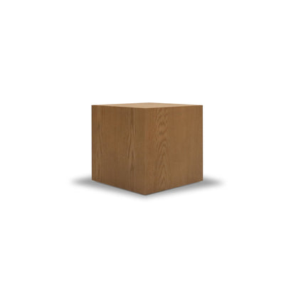 Square plinth side table 16 | Saddle