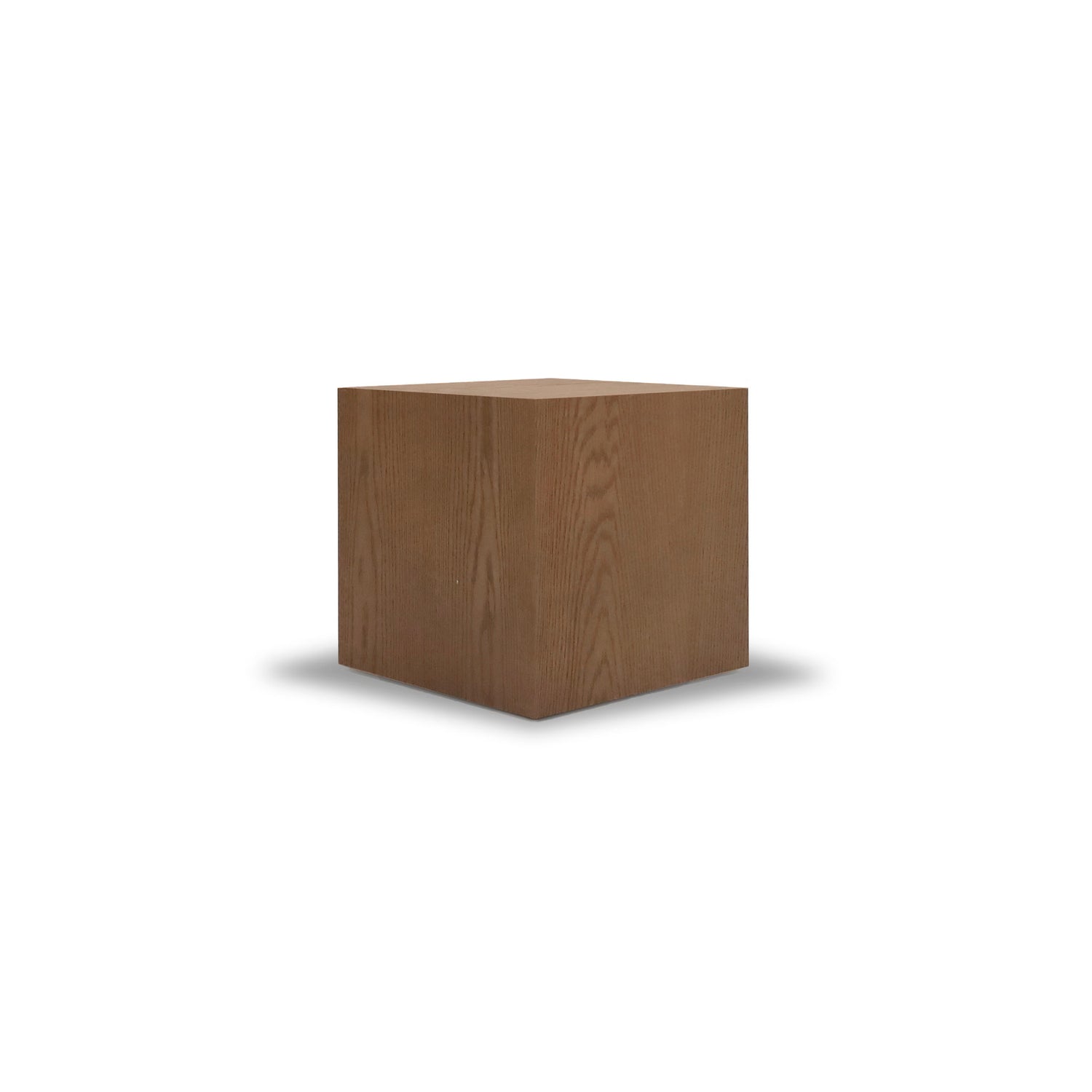 Square plinth side table 16 essence | Saddle