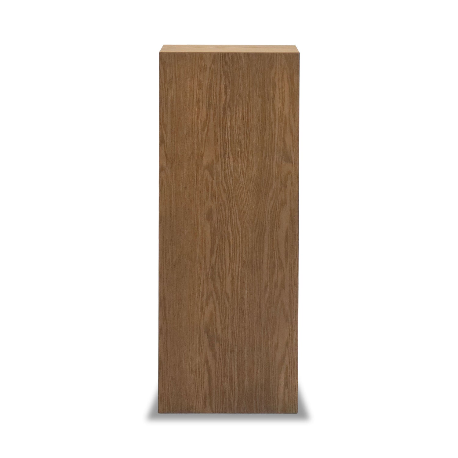 Square plinth side table 47 | Saddle