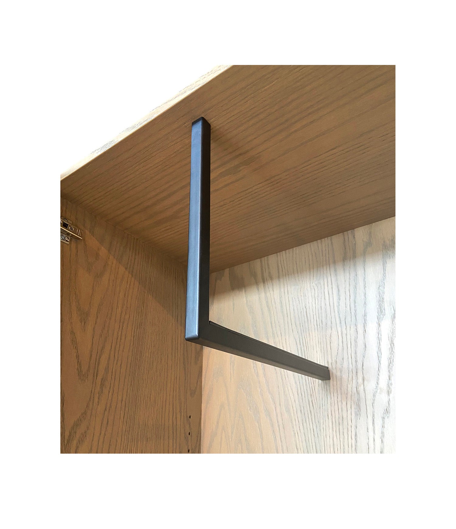 Pole cabinet set